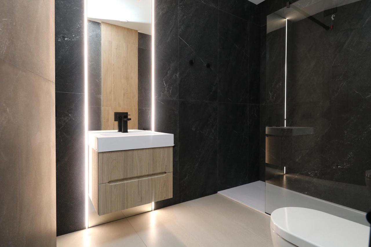 Appartamento Charming & Luxurious Gem Olbia Esterno foto
