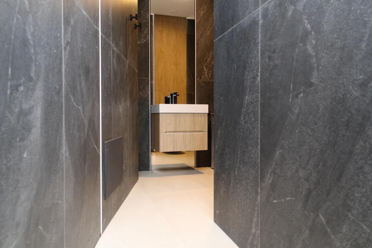 Appartamento Charming & Luxurious Gem Olbia Esterno foto