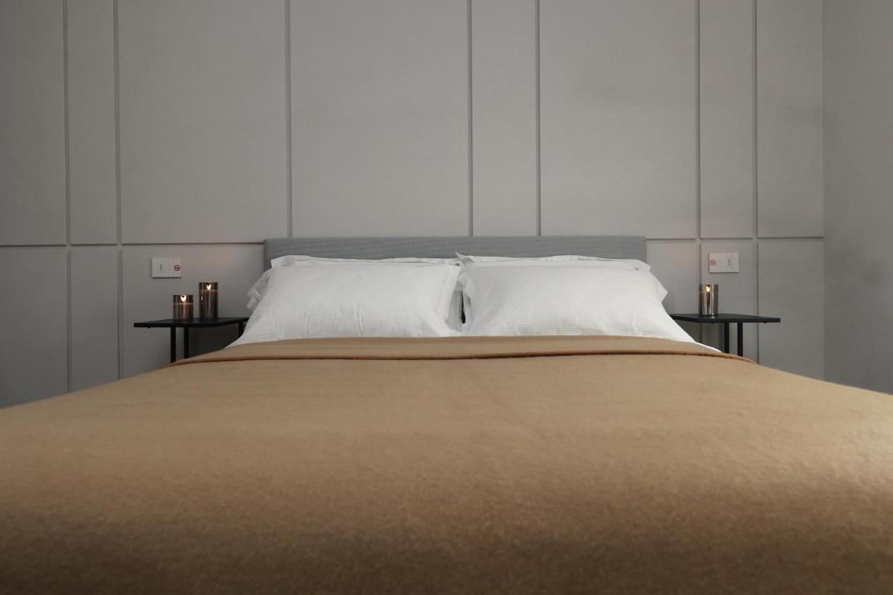 Appartamento Charming & Luxurious Gem Olbia Esterno foto