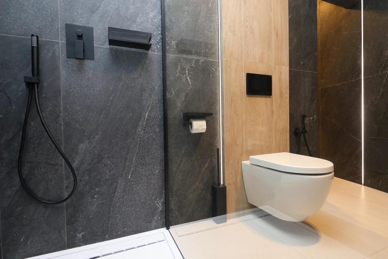 Appartamento Charming & Luxurious Gem Olbia Esterno foto